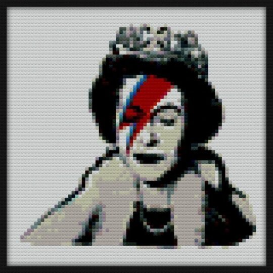 Banksy UK England Queen Elisabeth rockband face makeup original HD Bricks Art | Compatible with LEGO-style bricks | Pixel Brick Art