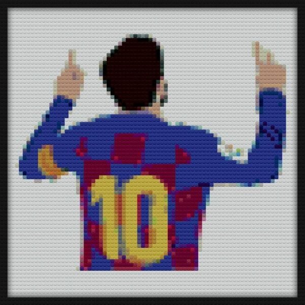 Messi celebrates Bricks Art